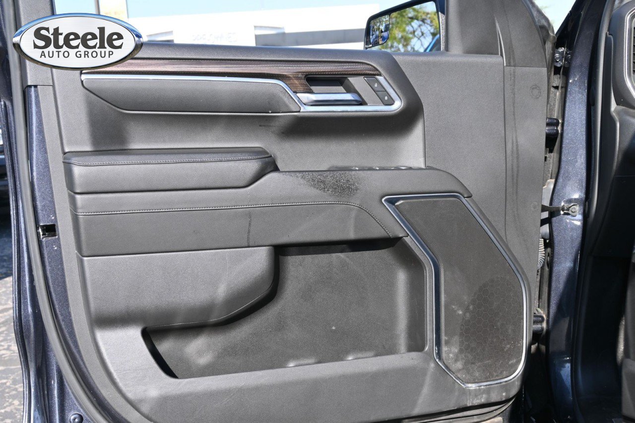 Certified 2024 Chevrolet Silverado 1500 LT AWD/4WD image 19