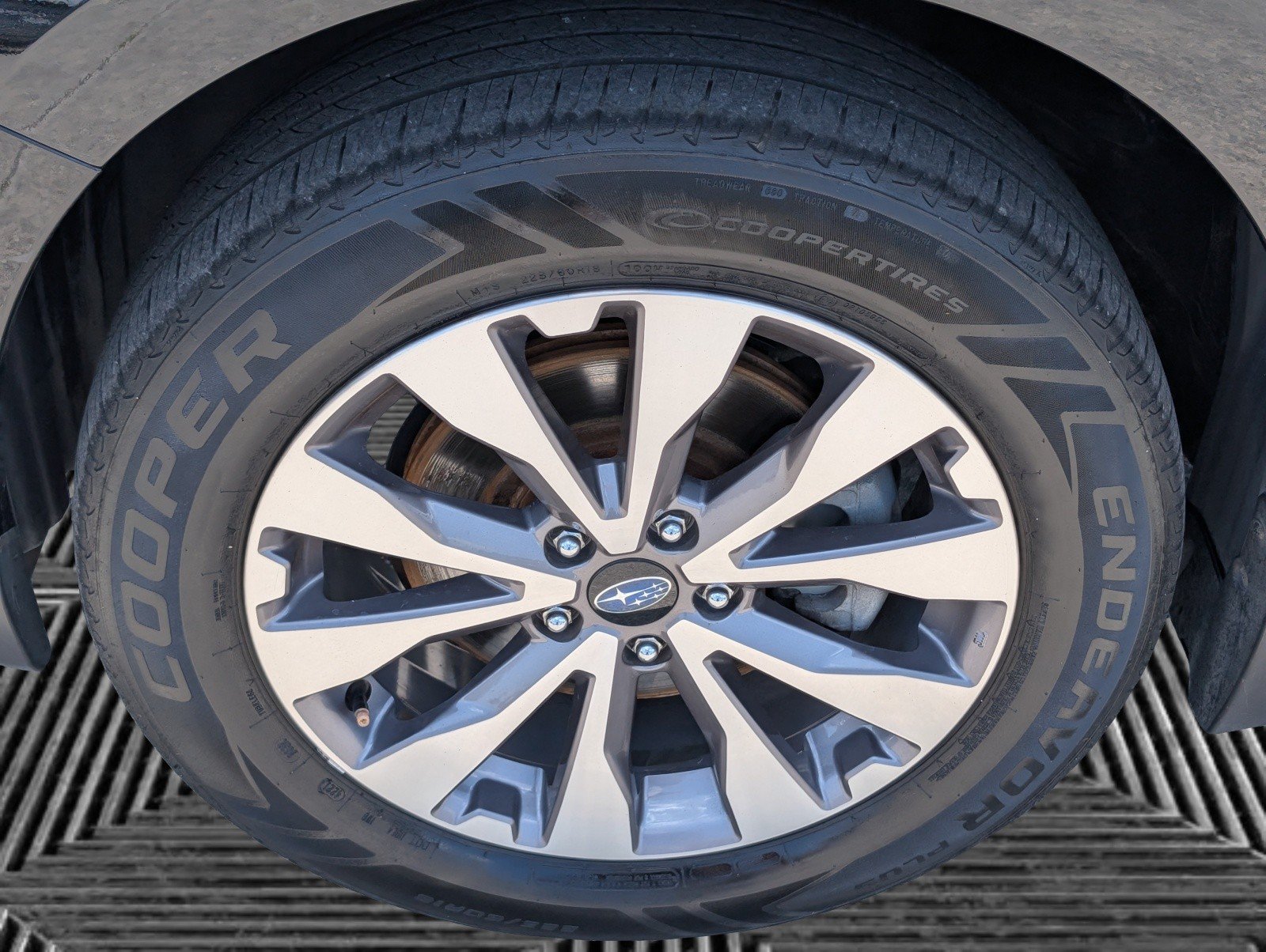 Used 2019 Subaru Outback 2.5i Touring AWD/4WD image 25