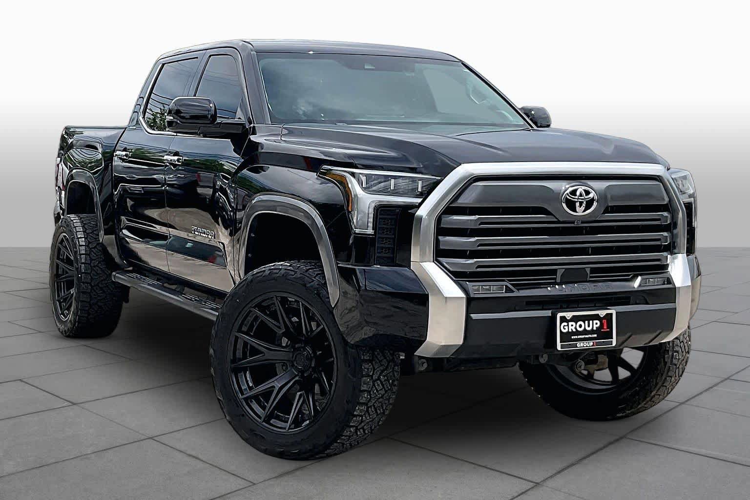 Used 2024 Toyota Tundra Limited AWD/4WD image 3