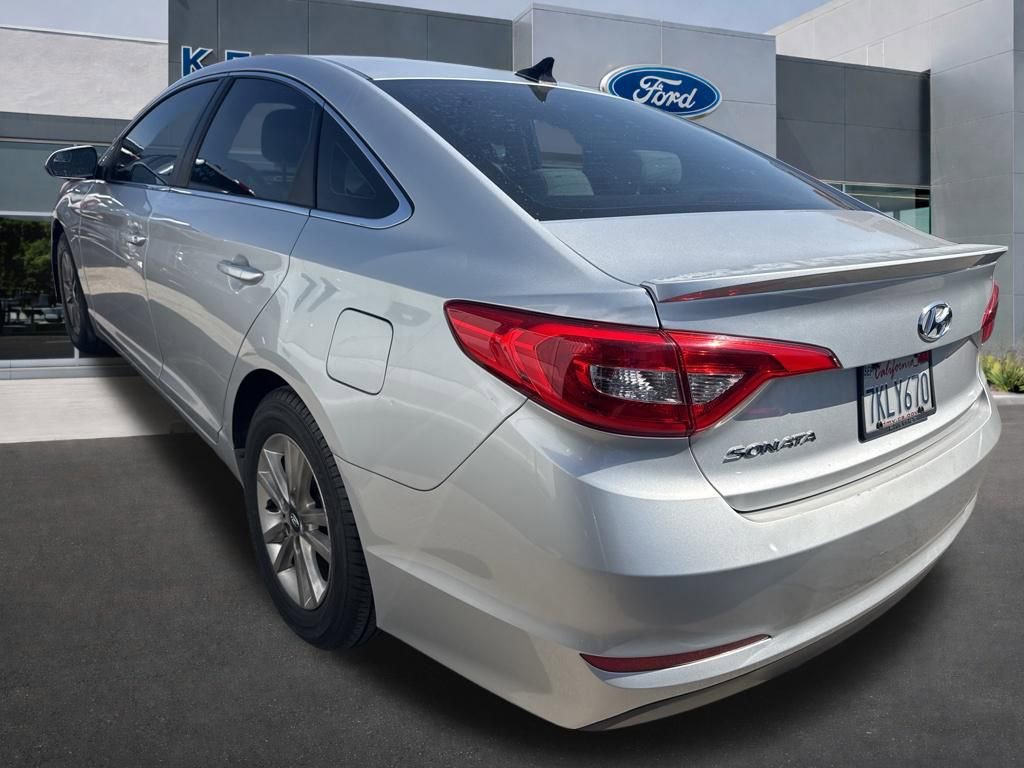 Used 2016 Hyundai Sonata SE image 5