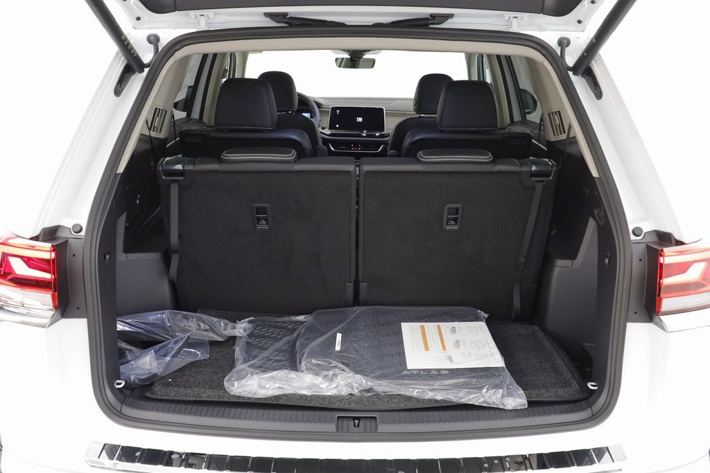 New 2026 Volkswagen Atlas SEL image 18