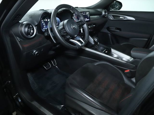 Used 2024 Alfa Romeo Tonale Veloce image 27