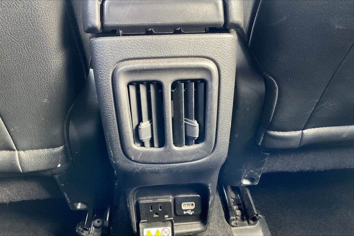Used 2019 Jeep Compass Latitude w/ Popular Equipment Group image 32