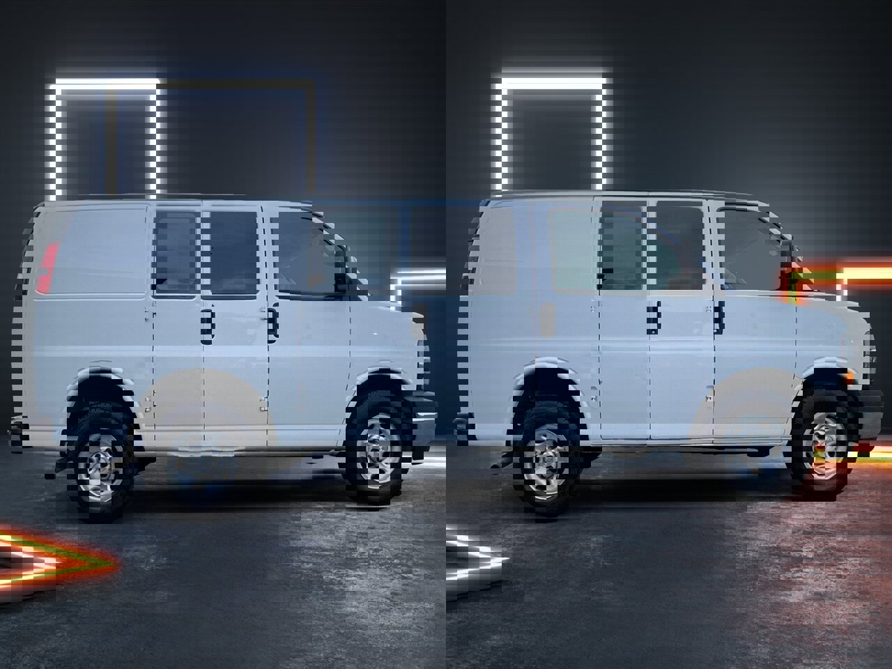 Used 2018 Chevrolet Express 2500 w/ Driver Convenience Package image 7