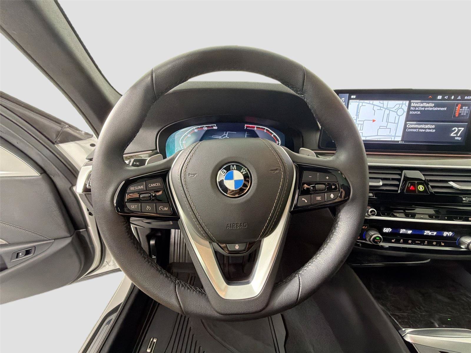 Certified 2023 BMW 530i w/ Premium Package RWD image 12