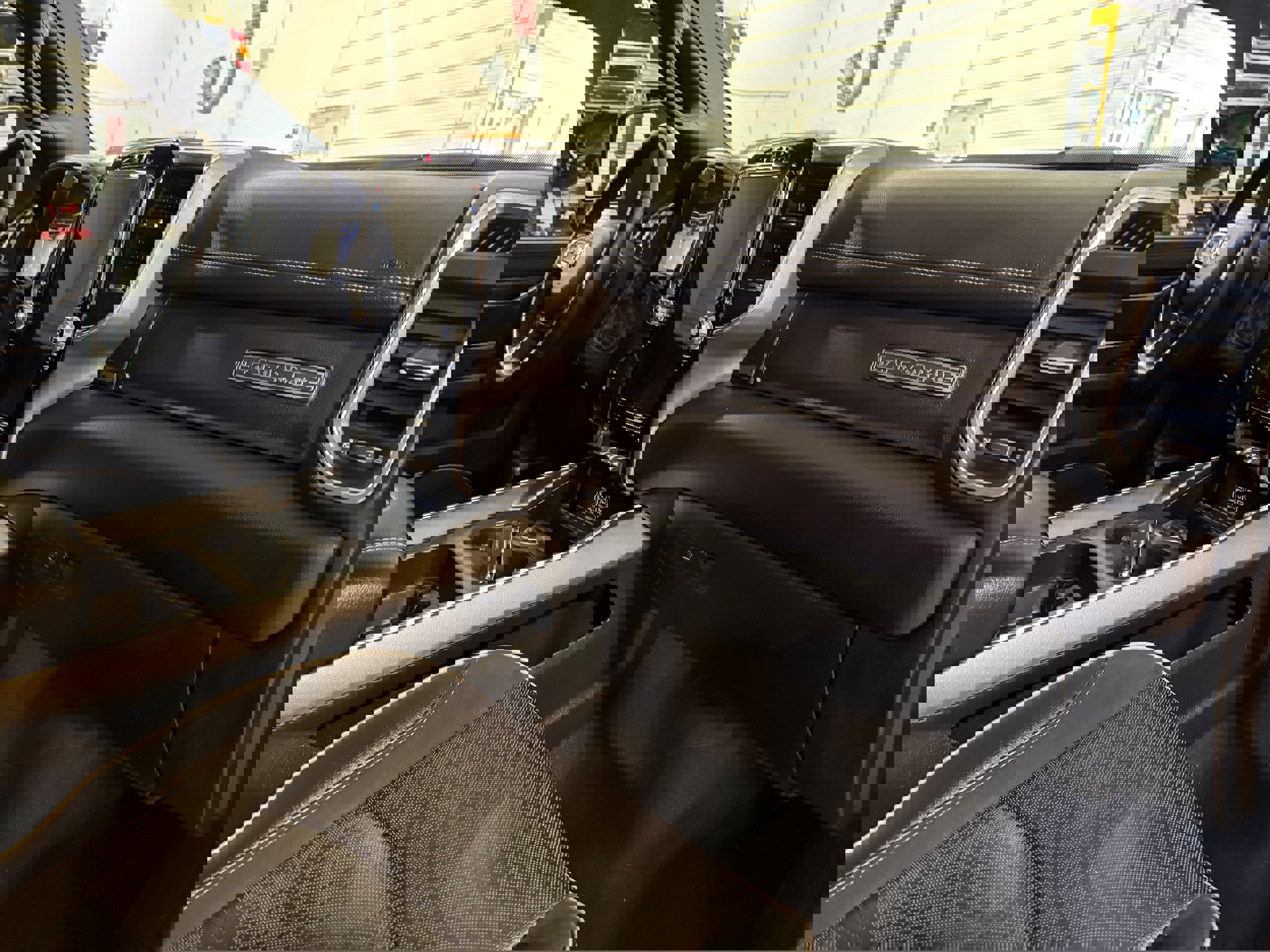 Used 2023 RAM 2500 Laramie w/ Night Edition image 7