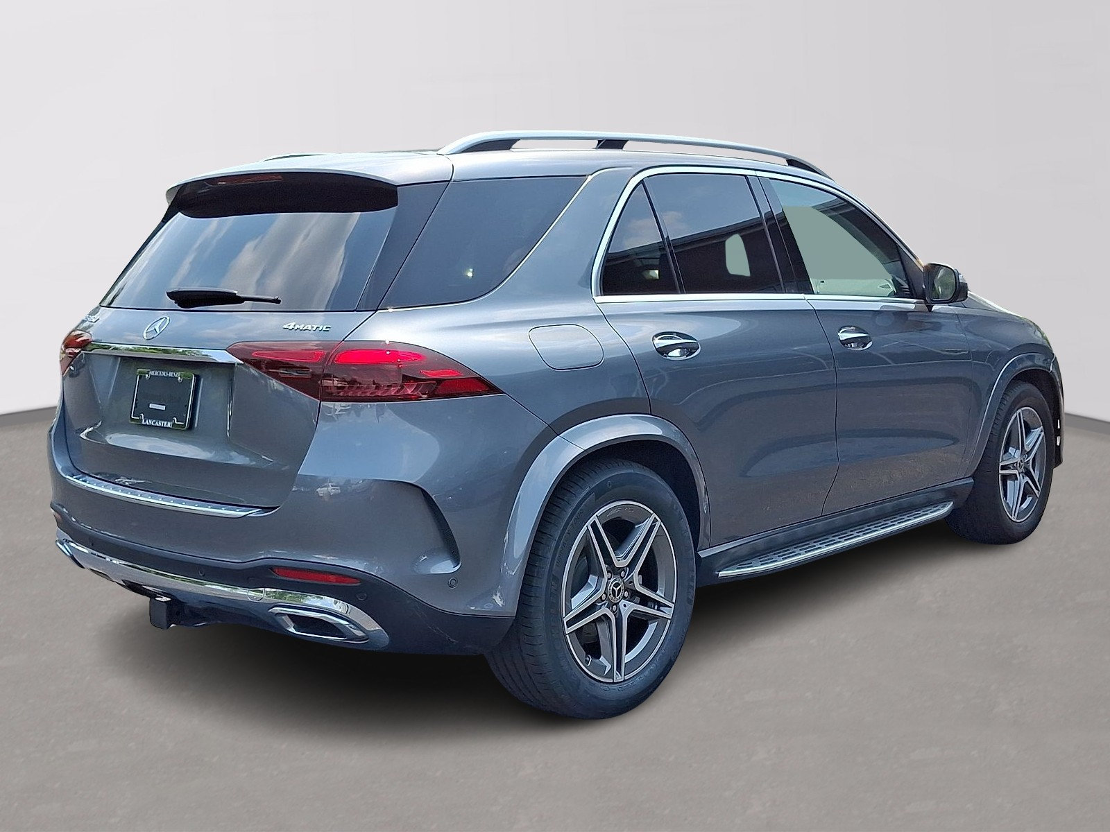 Used 2026 Mercedes-Benz GLE 450 4MATIC image 4