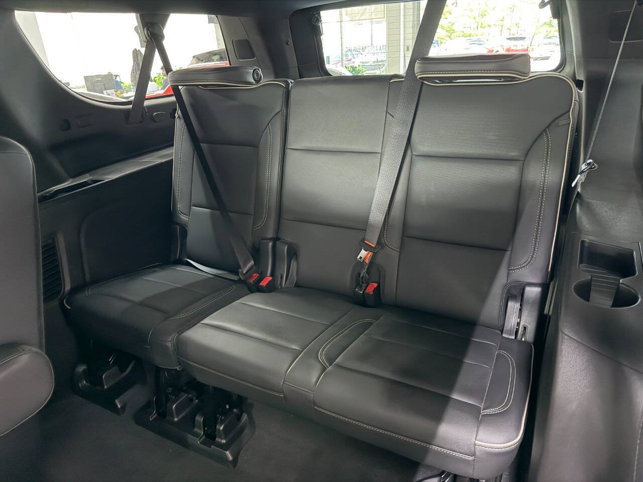 Used 2021 Chevrolet Suburban Premier AWD/4WD image 14
