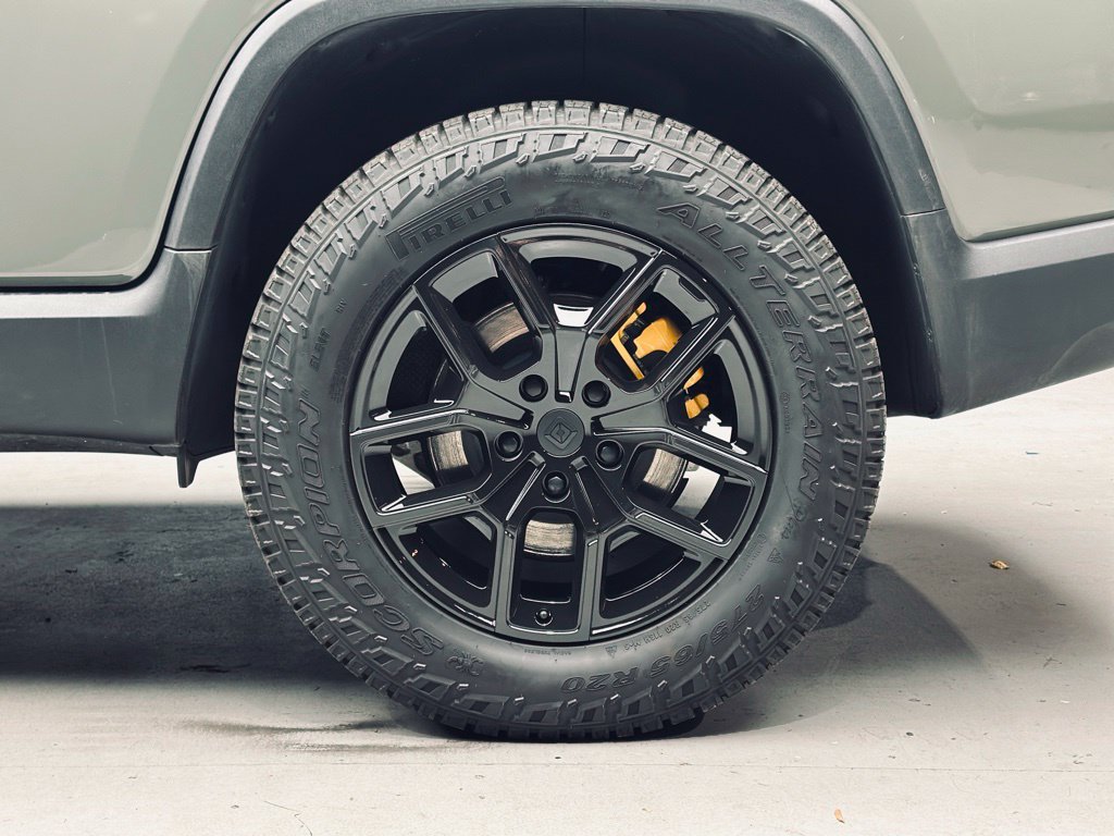 Used 2022 Rivian R1T Launch Edition AWD/4WD image 36