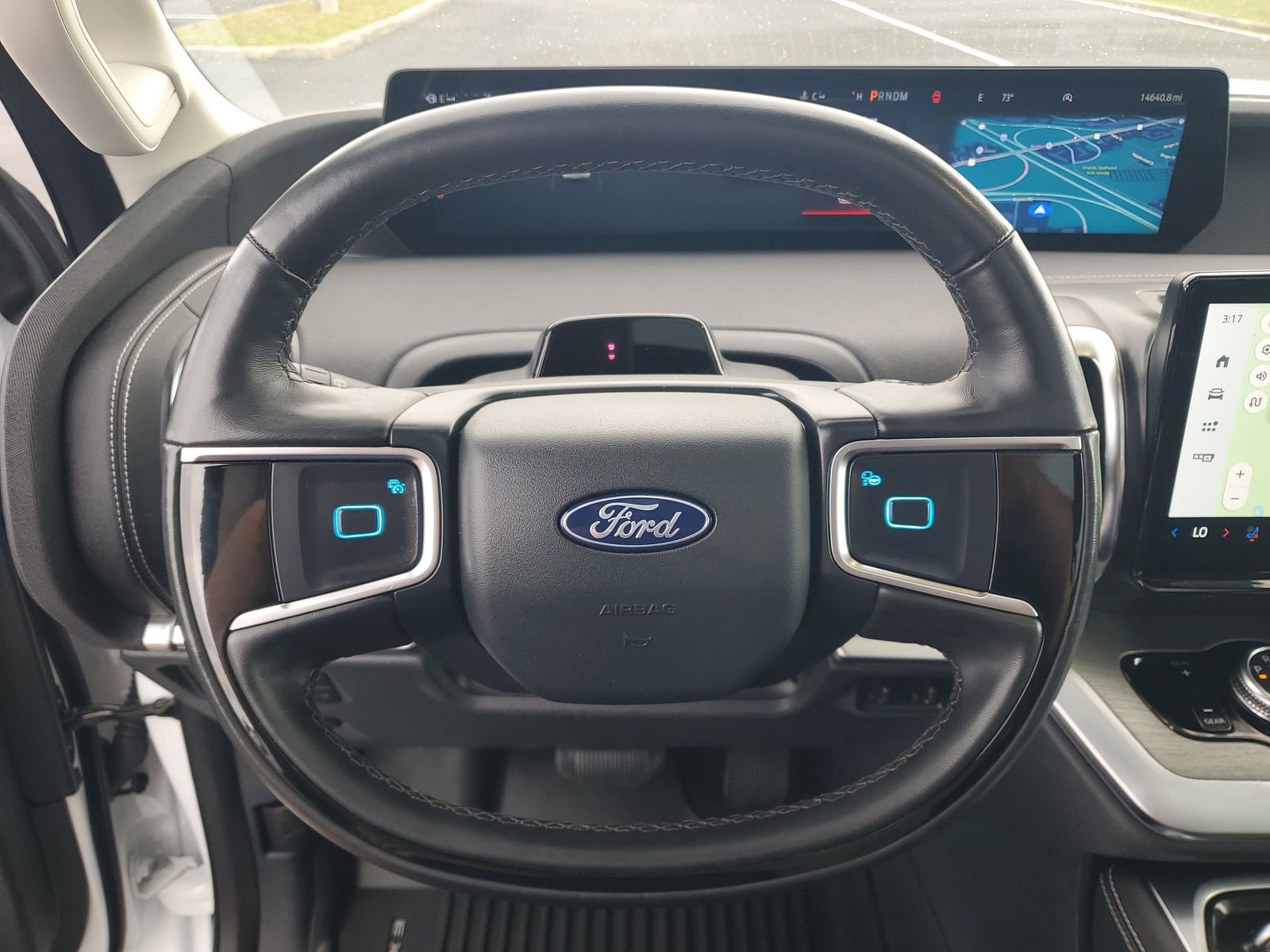 Certified 2025 Ford Expedition Max Platinum image 22