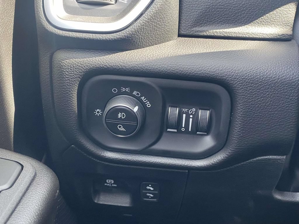 New 2026 RAM 1500 Big Horn AWD/4WD image 31