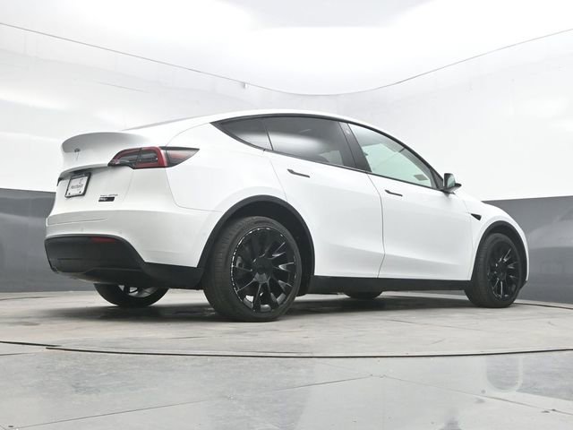Used 2022 Tesla Model Y Long Range AWD/4WD image 42