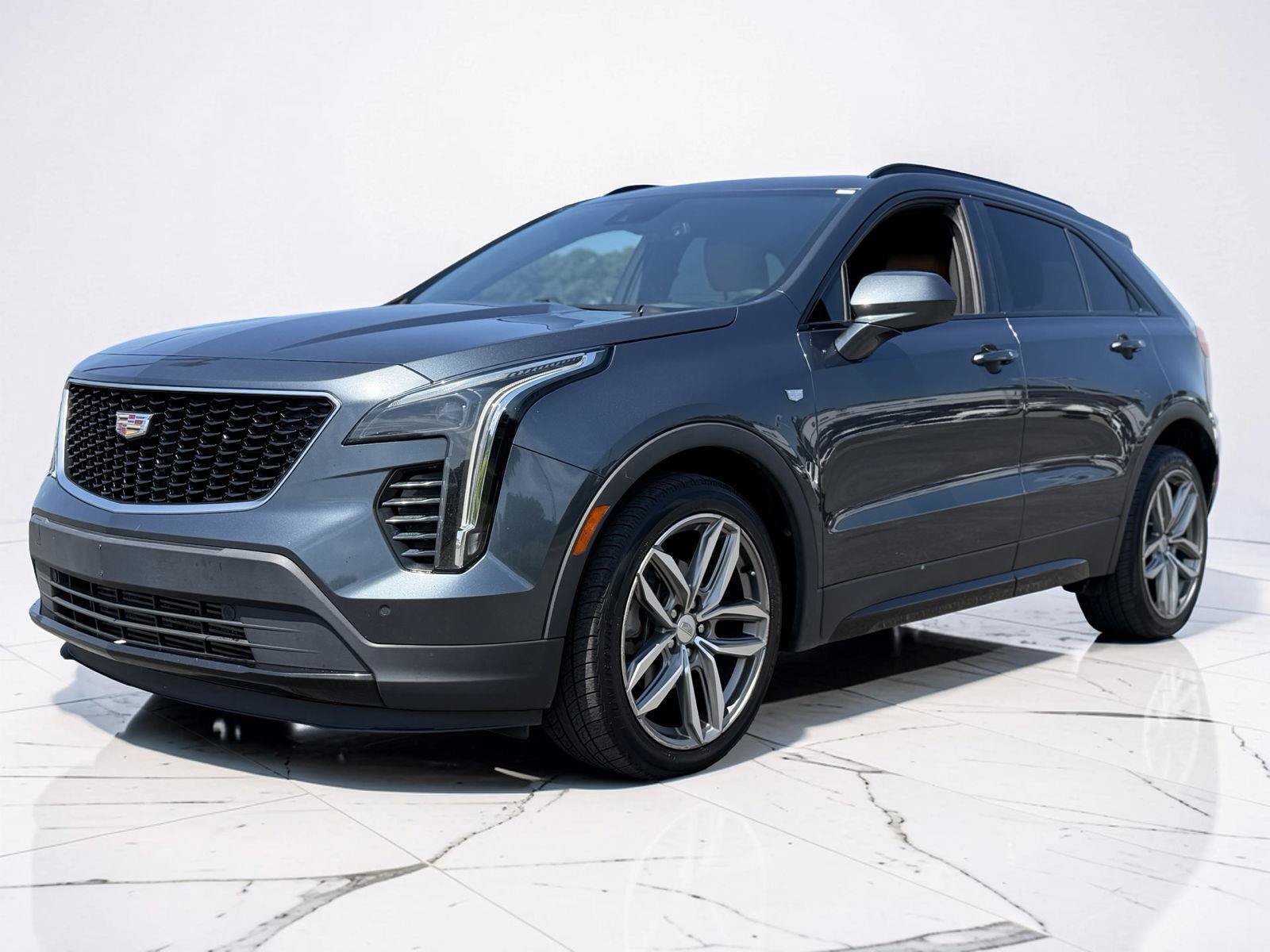 Used 2019 Cadillac XT4 Sport FWD image 4