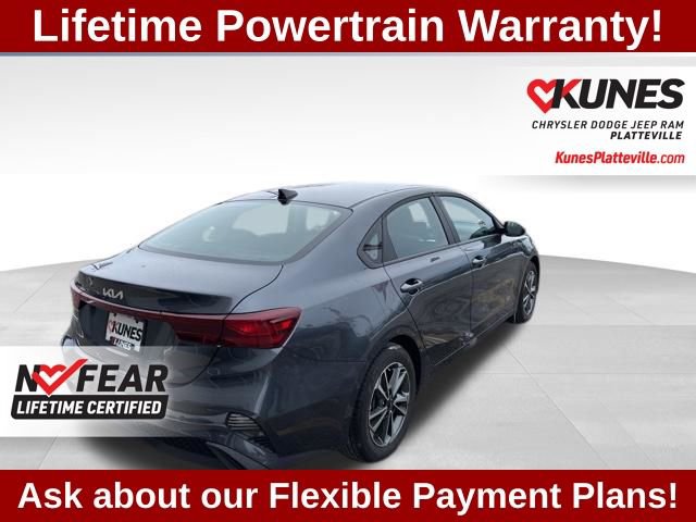 Used 2024 Kia Forte LXS FWD image 11