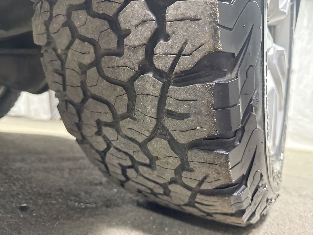 Used 2022 Chevrolet Silverado 1500 Custom image 37