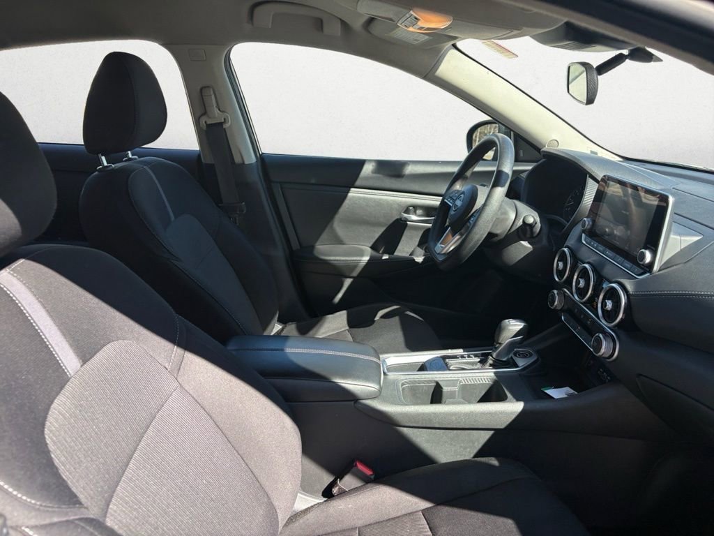 Used 2024 Nissan Sentra SV image 11