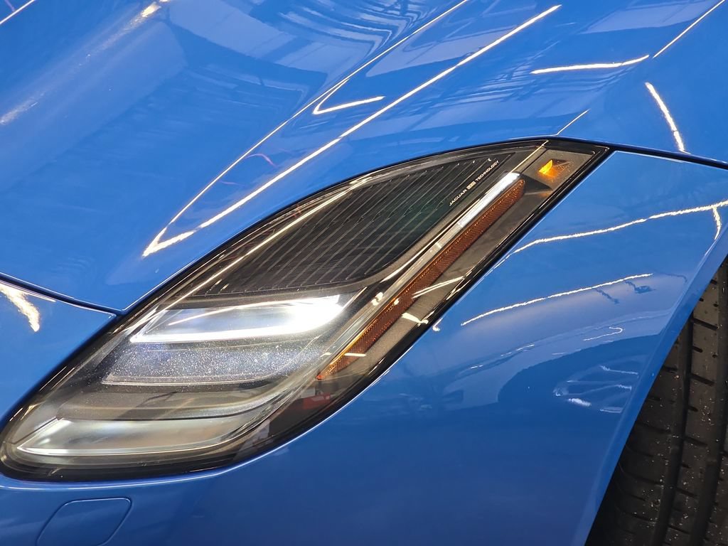 Used 2020 Jaguar F-TYPE Coupe RWD image 32