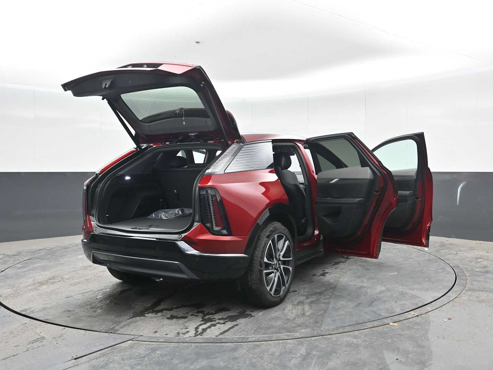 New 2027 Cadillac Optiq Sport AWD/4WD image 52