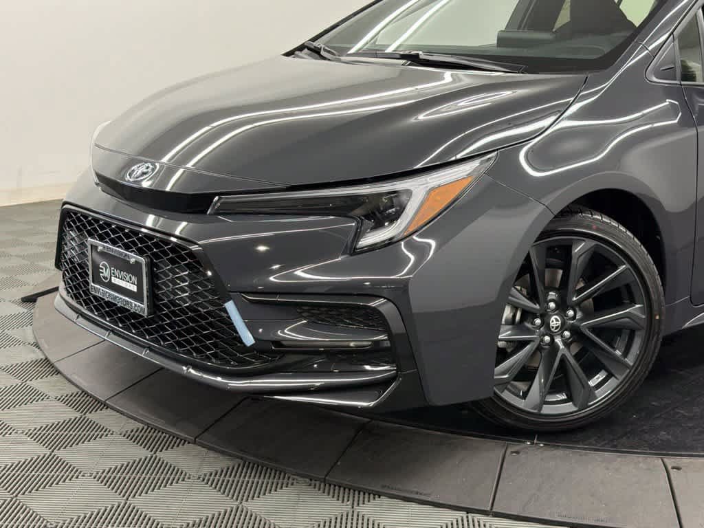 New 2027 Toyota Corolla SE FWD image 3