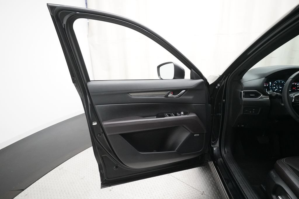 Certified 2025 MAZDA CX-5 Signature AWD/4WD image 28