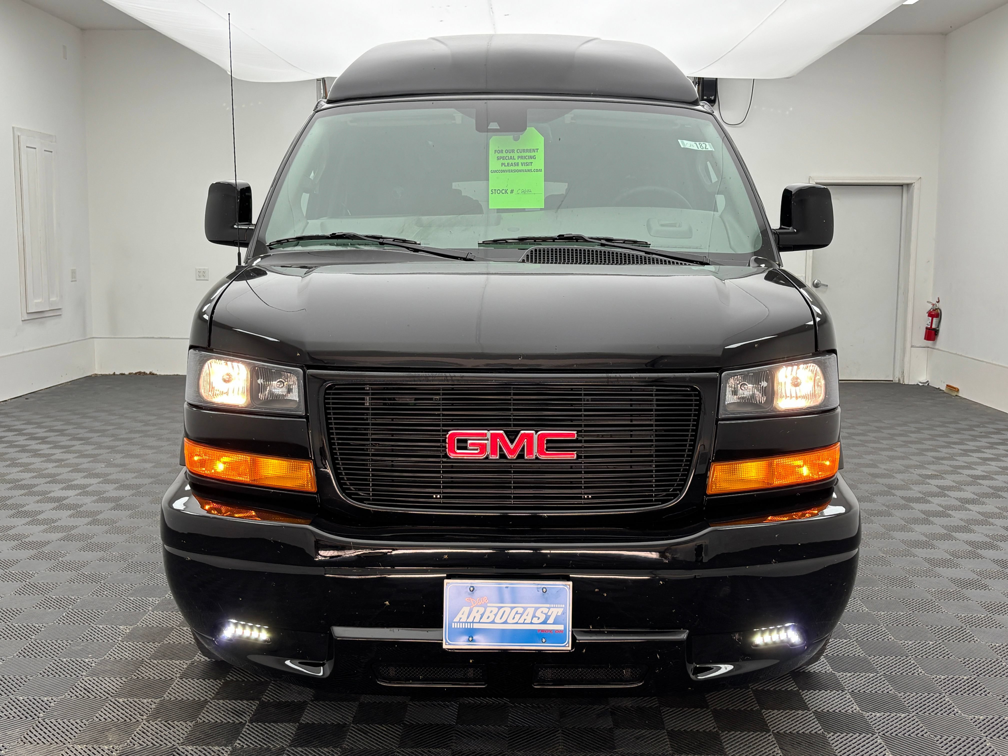 New 2026 GMC Savana 2500 Extended w/ Driver Convenience Package RWD image 5