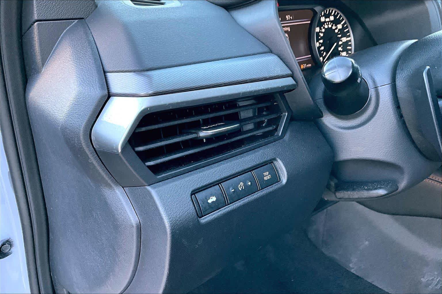 Certified 2024 Nissan Altima 2.5 SR FWD image 31