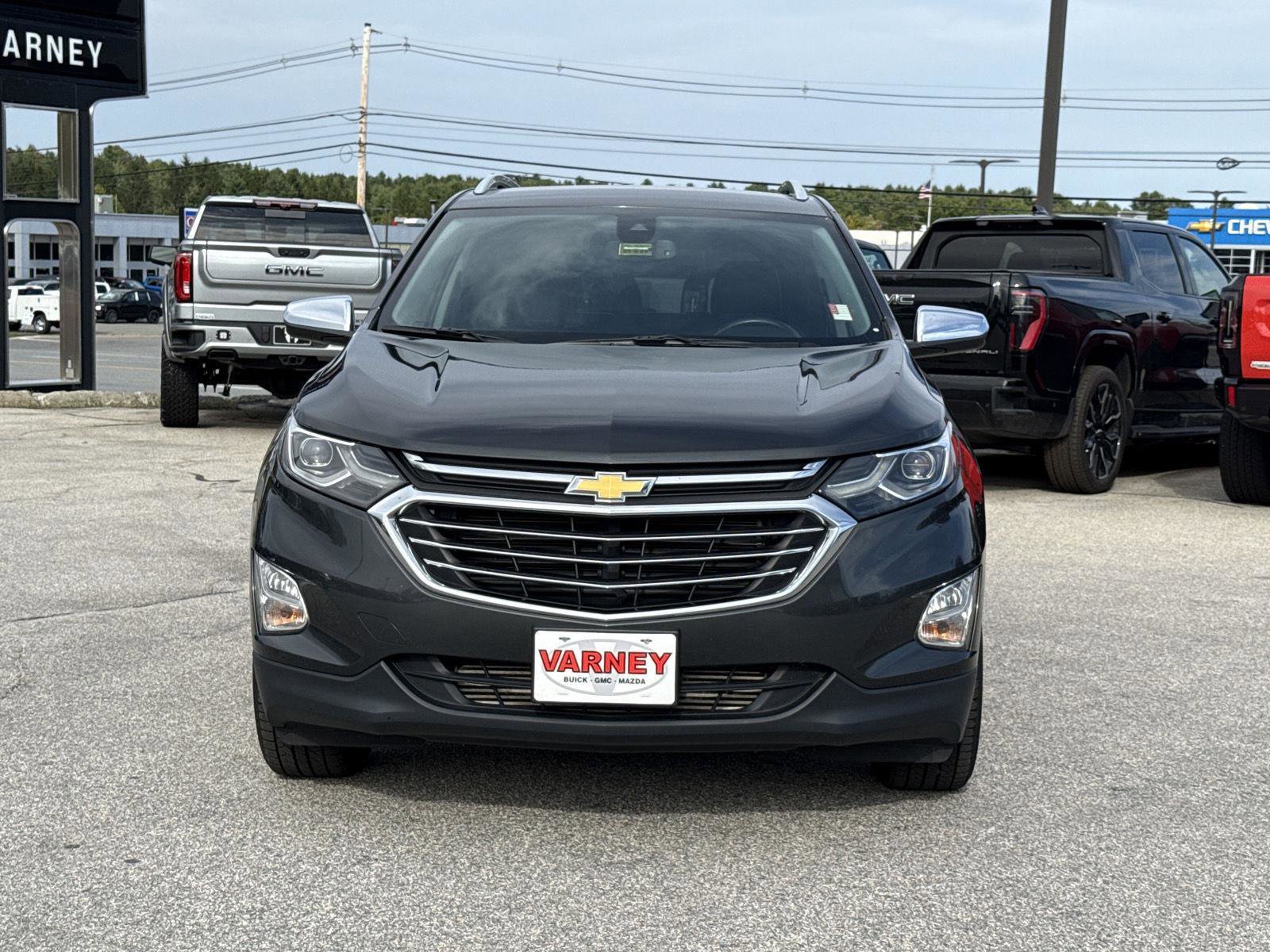 Used 2020 Chevrolet Equinox Premier image 2