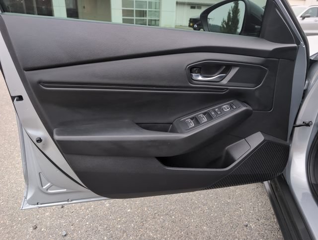 Used 2025 Honda Accord SE image 17