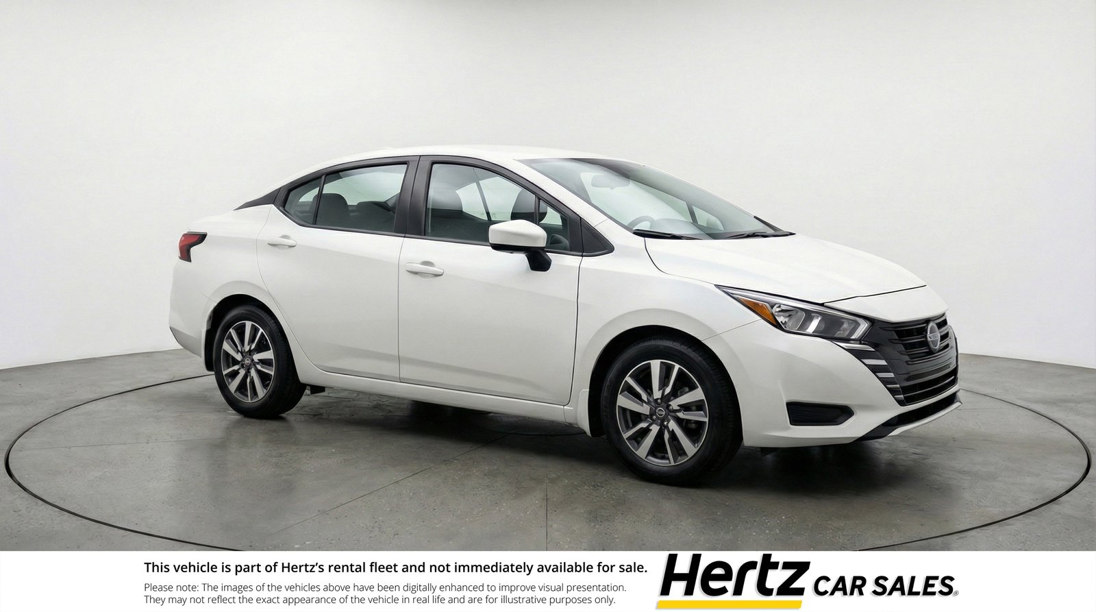 Used 2025 Nissan Versa SV FWD image 1