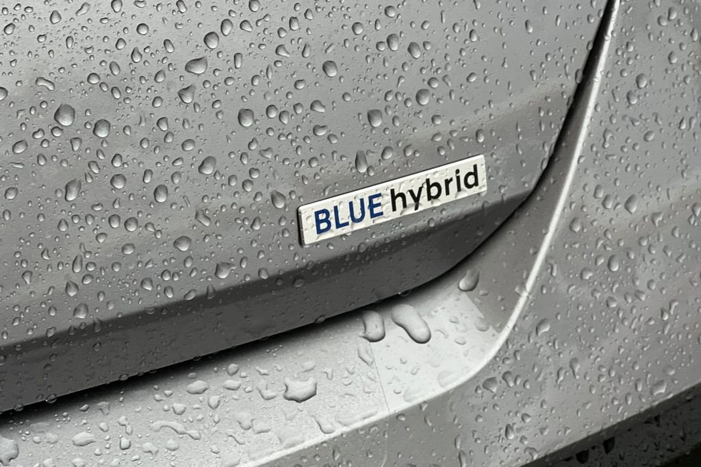 New 2026 Hyundai Elantra Blue w/ Cargo Package image 7