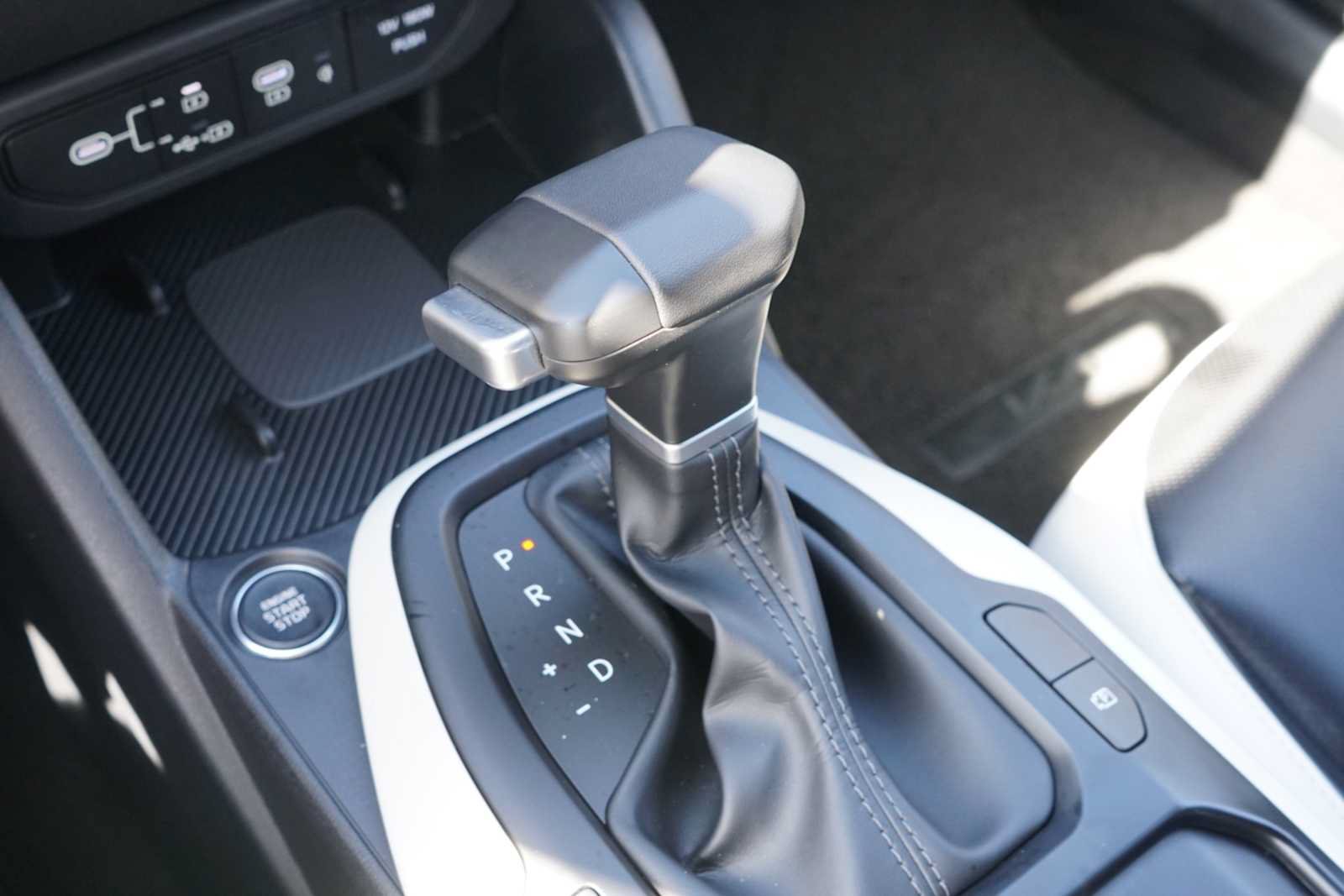 Certified 2025 Kia K4 GT-Line w/ GT-Line Premium Package FWD image 11