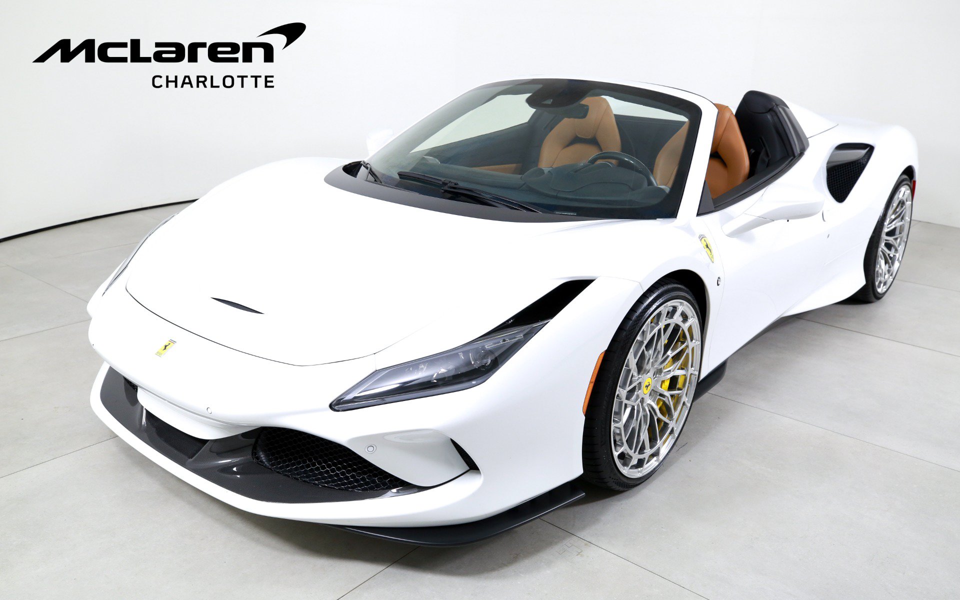 Used 2023 Ferrari F8 Tributo RWD image 1
