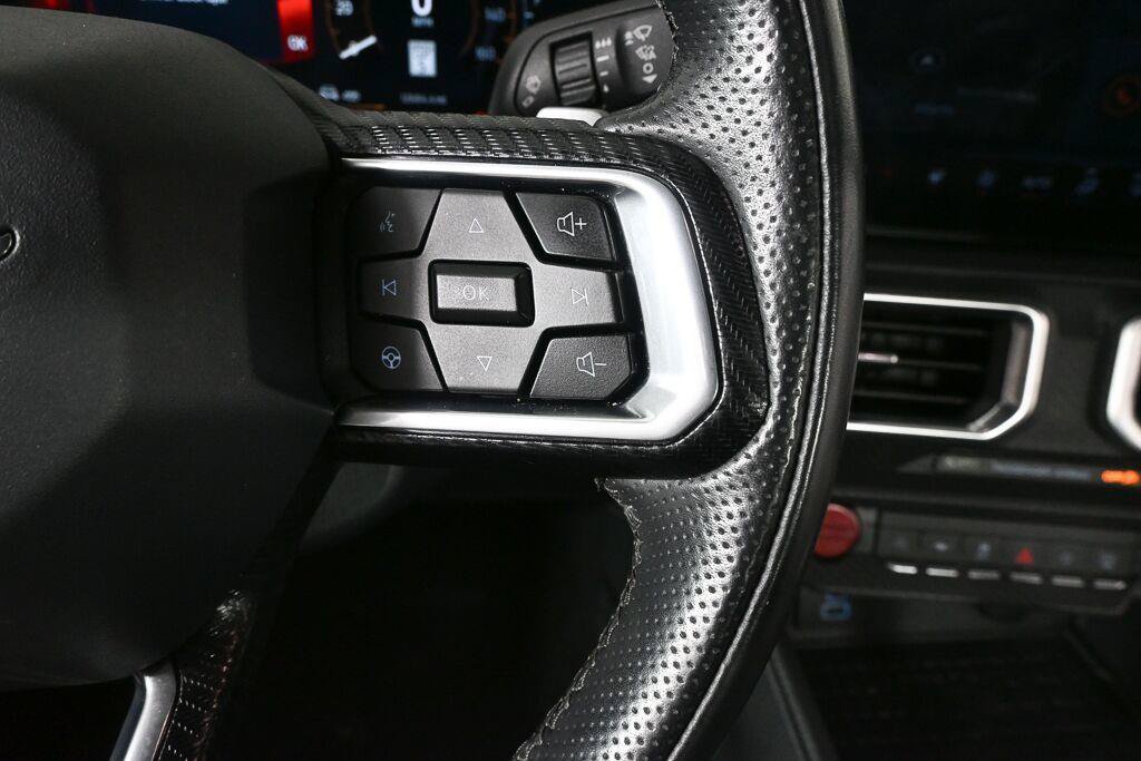 Used 2024 Ford Mustang GT Premium RWD image 11