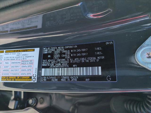Certified 2025 Toyota 4Runner SR5 RWD image 24