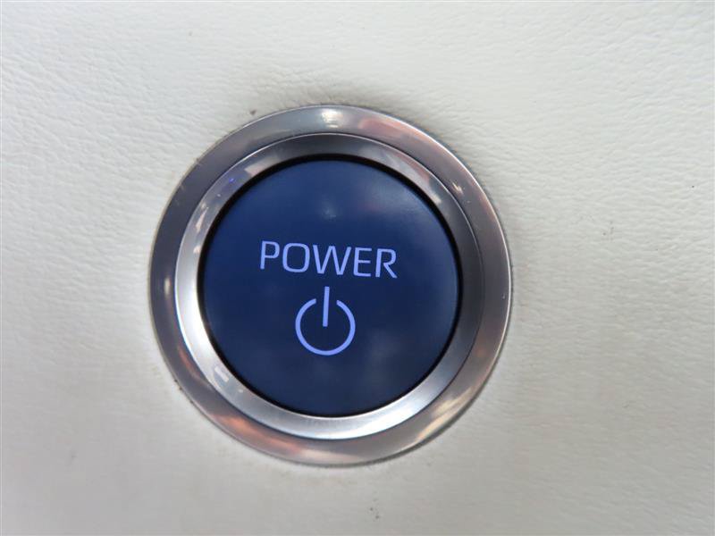 Used 2023 Toyota Sequoia Capstone AWD/4WD image 21