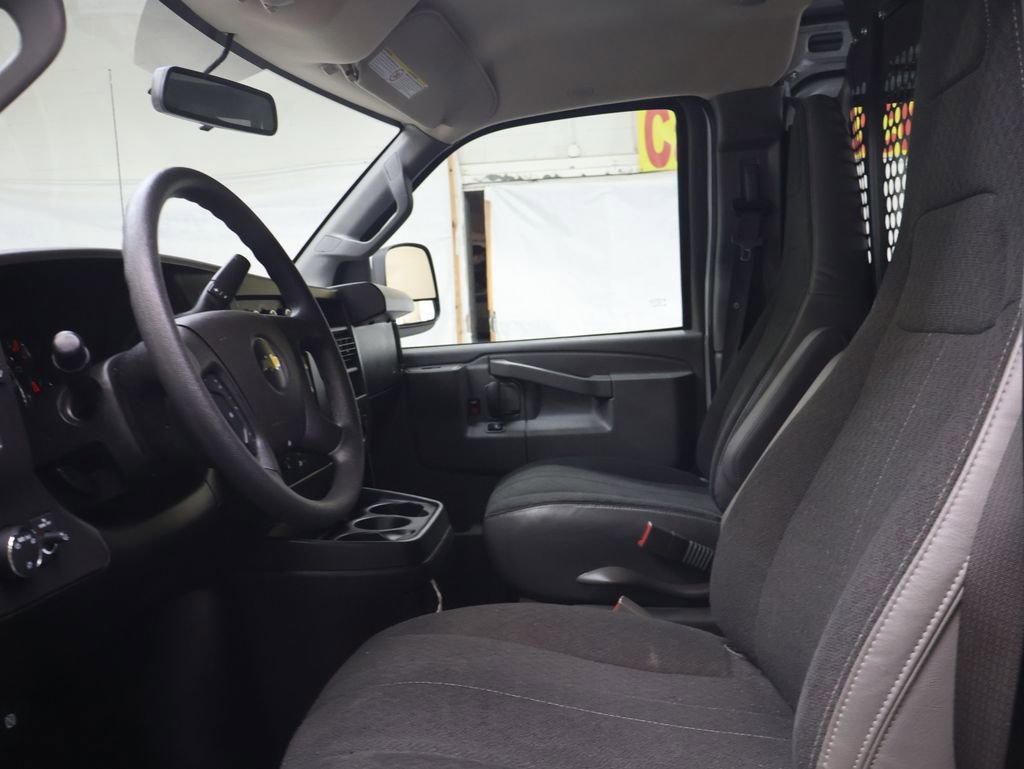 Used 2024 Chevrolet Express 2500 w/ Driver Convenience Package image 15