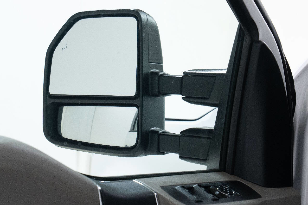 Used 2020 Ford F250 XLT image 12