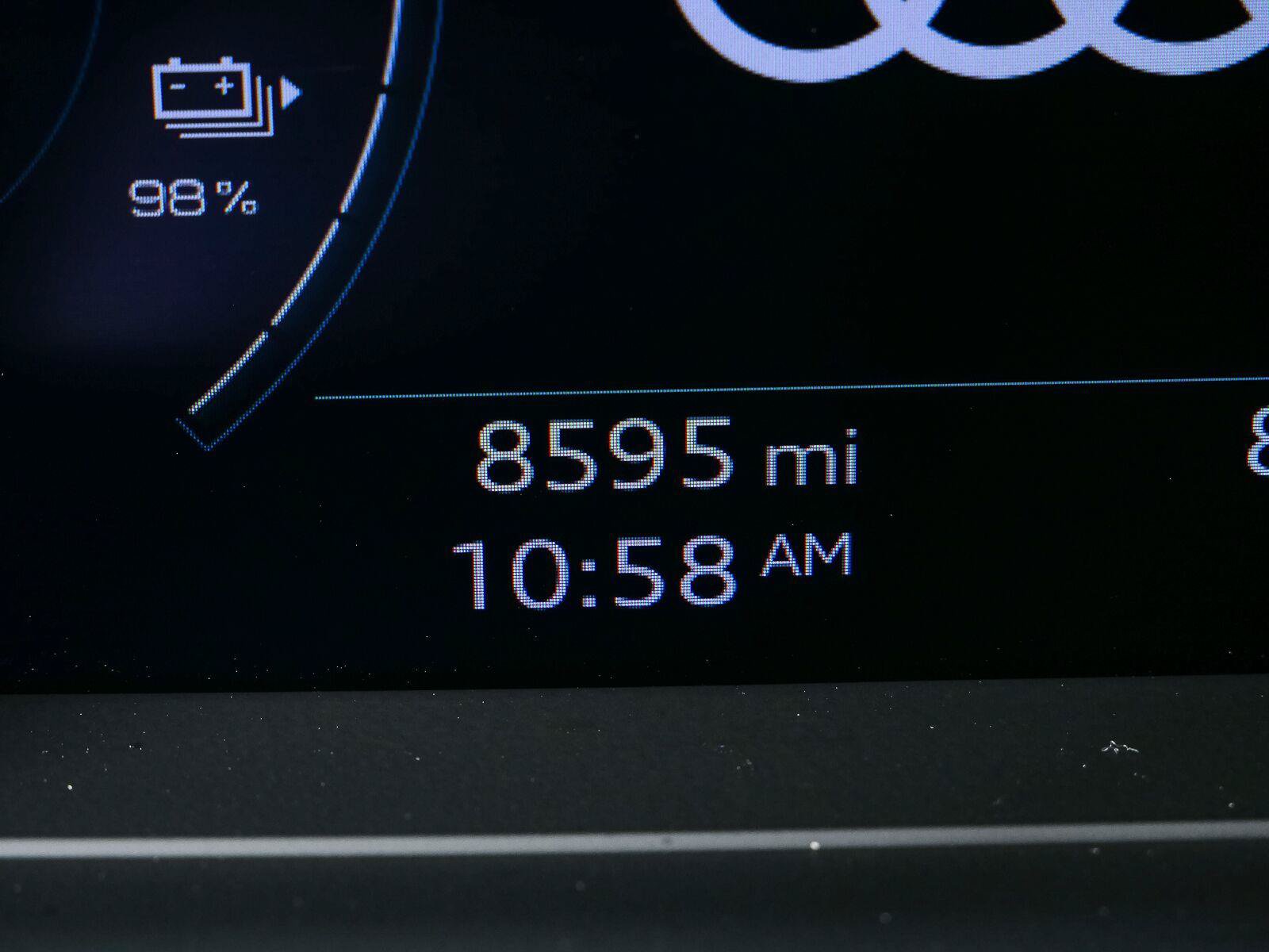 Used 2024 Audi Q4 e-tron Premium w/ Convenience Package RWD image 8