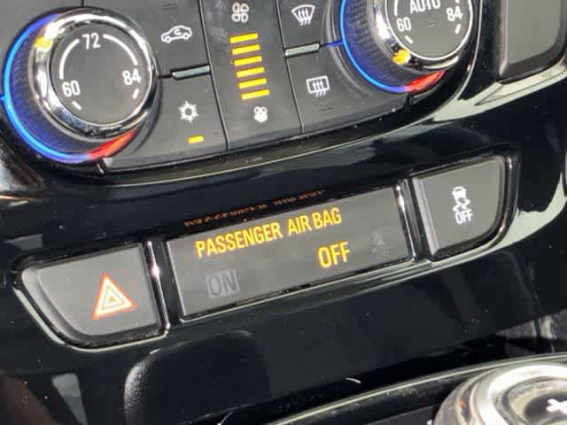 Used 2019 Buick Encore Sport Touring FWD image 38