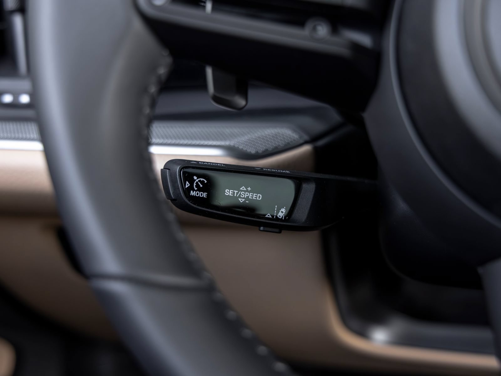 New 2026 Porsche Cayenne Coupe AWD/4WD image 32