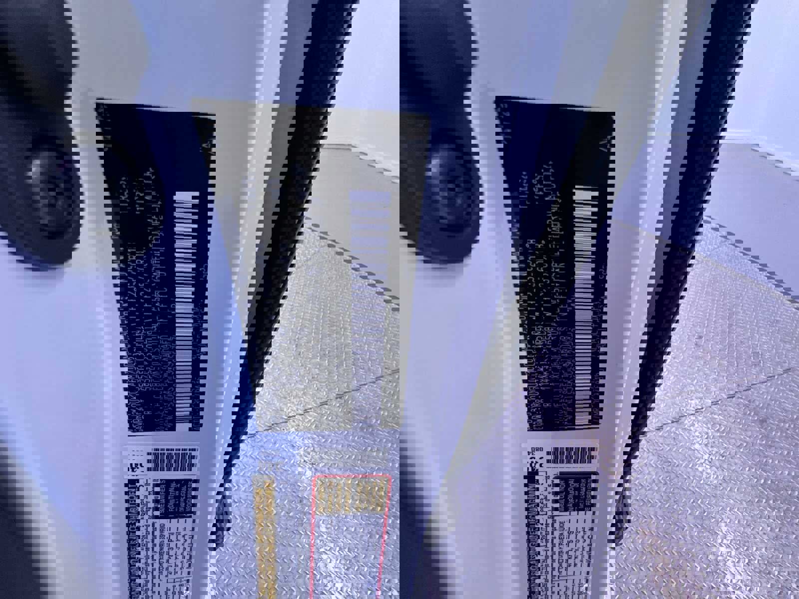 Used 2025 Toyota Sienna XLE w/ XLE Plus Package image 44