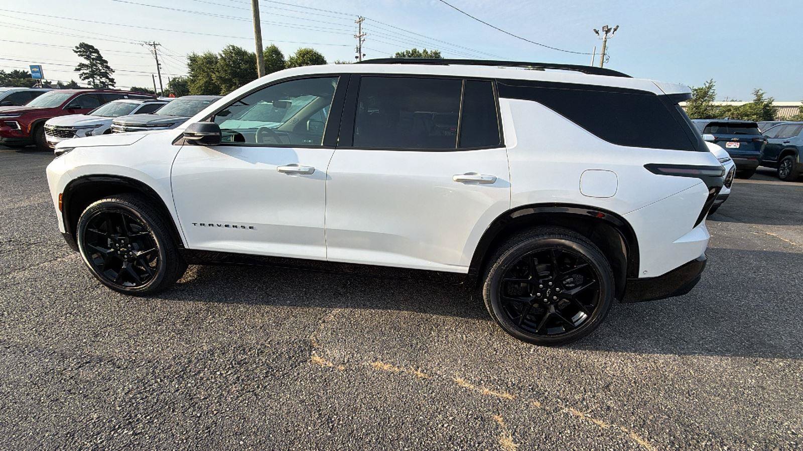 Used 2024 Chevrolet Traverse RS AWD/4WD image 12