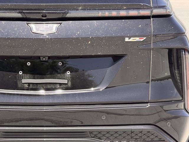 New 2026 Cadillac Lyriq V w/ LPO, Floor Liner Package AWD/4WD image 29