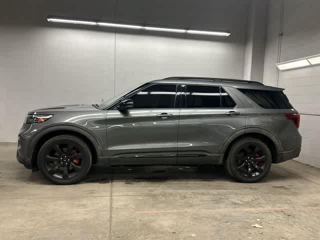 Used 2023 Ford Explorer ST w/ Equipment Group 401A AWD/4WD image 2