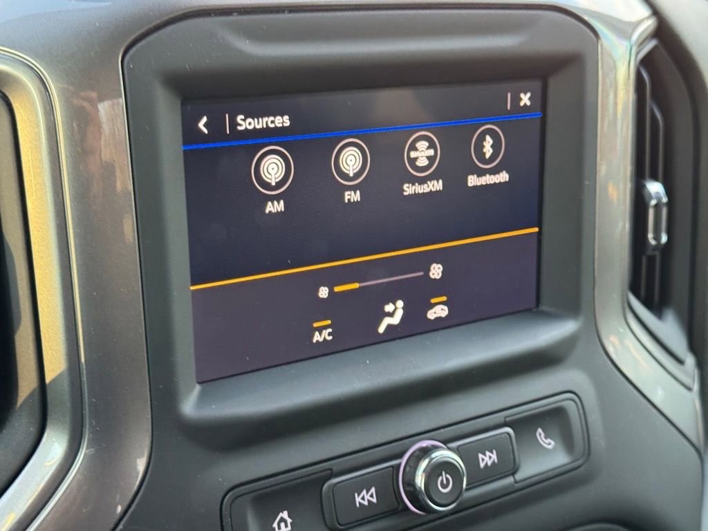 Used 2025 Chevrolet Silverado 2500 Custom w/ Custom Convenience Package image 23