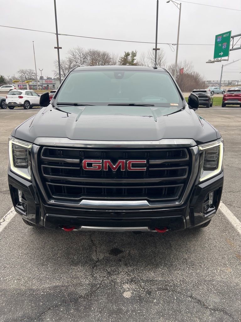 Used 2021 GMC Yukon AT4 w/ AT4 Premium Plus Package image 3