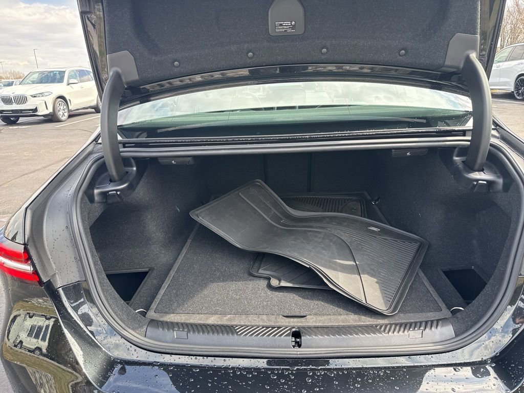 Used 2024 BMW 530i image 18