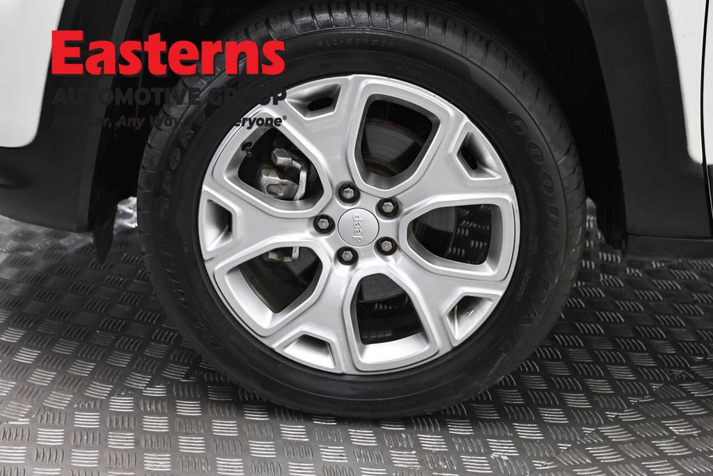 Used 2023 Jeep Renegade Limited AWD/4WD image 33
