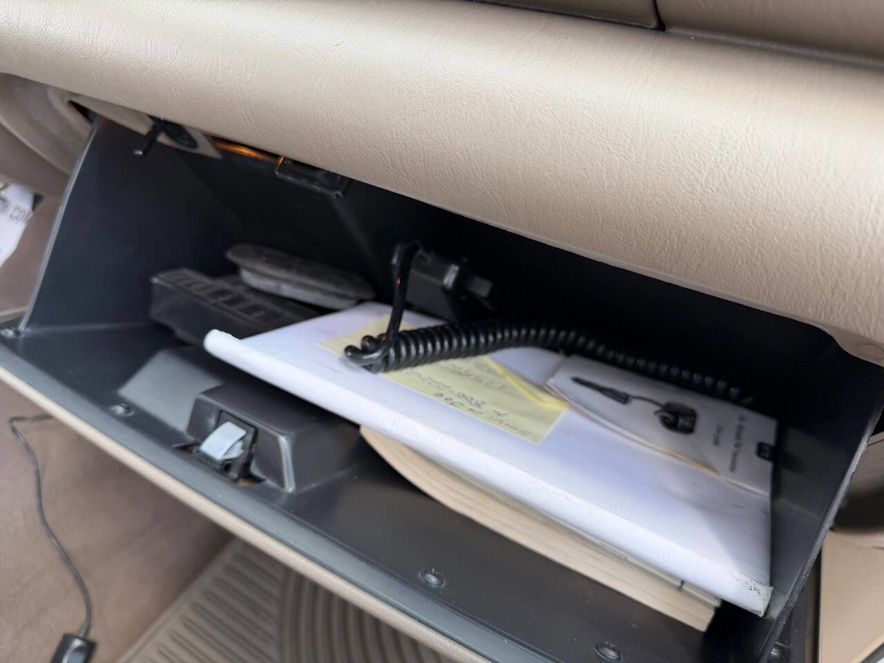 Used 2001 Ford F350 Lariat image 41