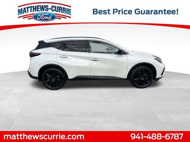 Used 2024 Nissan Murano SV w/ SV Midnight Edition Package FWD image 3